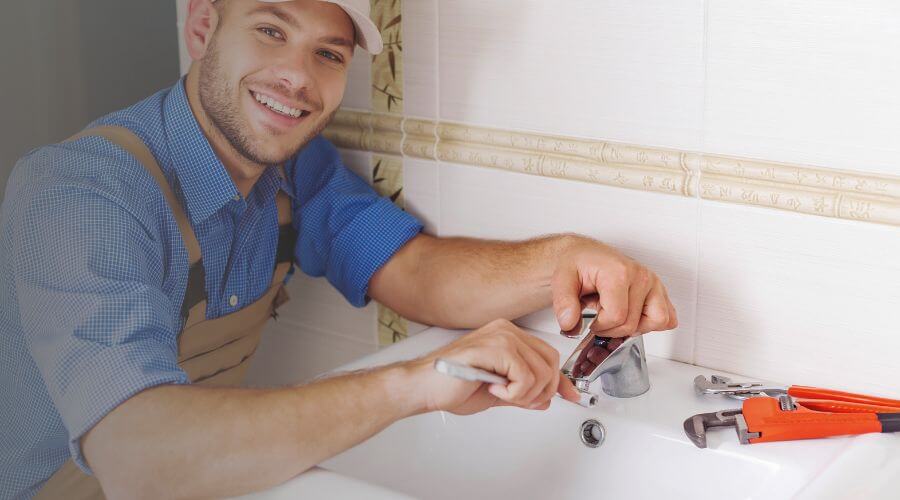 Expert burst pipe repair services in Loretto, VA
